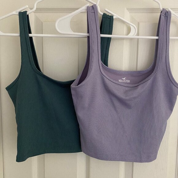 Bundle of Hollister Ribbed Tank Tops Size Medium - Picture 1 of 2